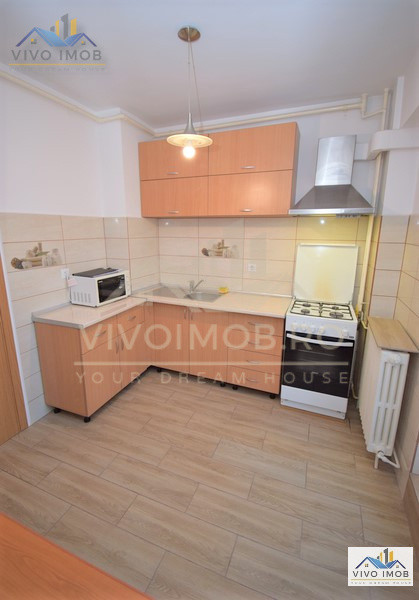 Decebal-Calea Calarași | etaj 1 | bloc mixt | renovată | mobilată și utilată