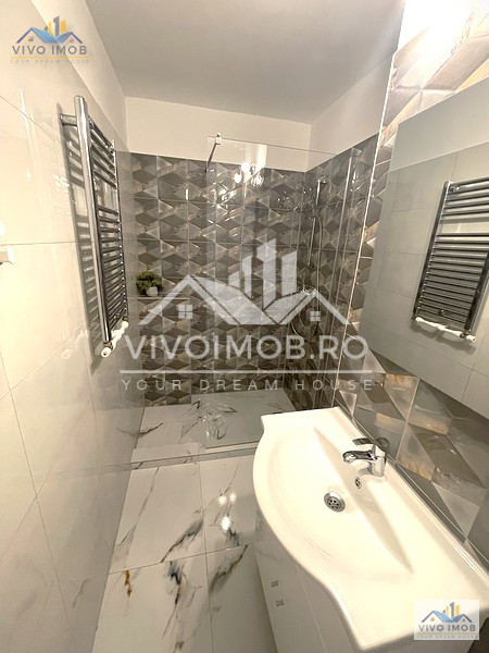 Nerva Traian / decomandată / renovată integral / mobilată si utilată modern