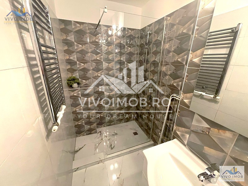 Nerva Traian / decomandată / renovată integral / mobilată si utilată modern