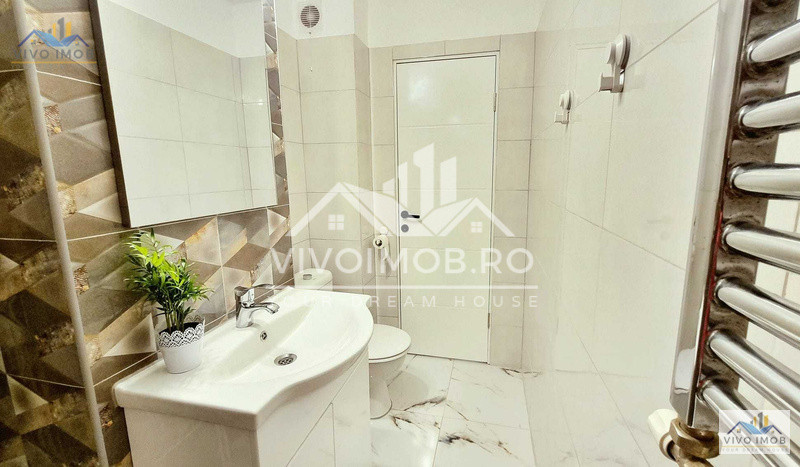 Nerva Traian / decomandată / renovată integral / mobilată si utilată modern