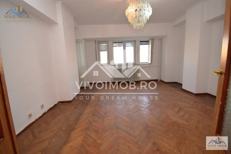 Unirii-Bd. Liberatății | etaj 5/8 | 67 mp | bloc monolit | vedere Casa Poprului