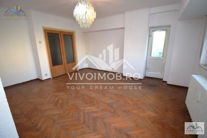 Unirii-Bd. Liberatății | etaj 5/8 | 67 mp | bloc monolit | vedere Casa Poprului