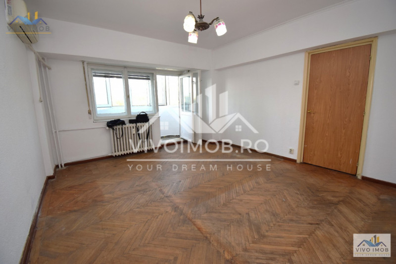 Unirii-Bd. Liberatății | etaj 5/8 | 67 mp | bloc monolit | vedere Casa Poprului