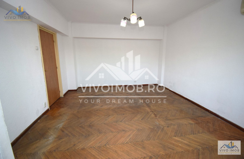 Unirii-Bd. Liberatății | etaj 5/8 | 67 mp | bloc monolit | vedere Casa Poprului