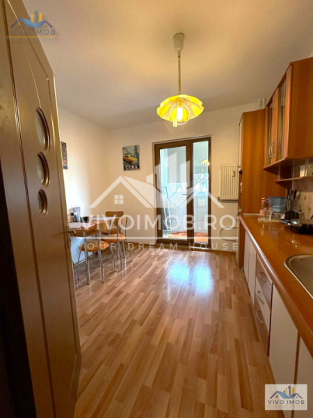Teiul Doamnei | etaj 4 | renovat | mobilat si utilat modern | intabulat