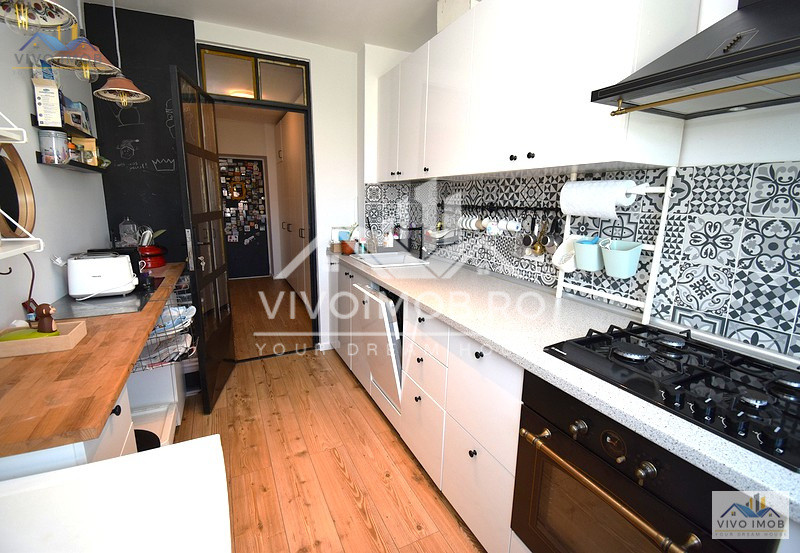 Teiul Doamnei | renovat integral | 58 mp | mobilat și utilat modern | parcare